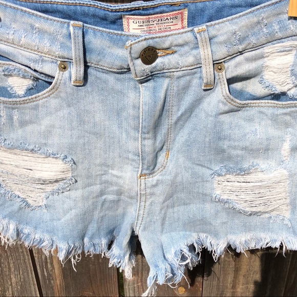 Guess Jeans - Denim Cutoff Shorts - Size 26 - Picture 2 of 8